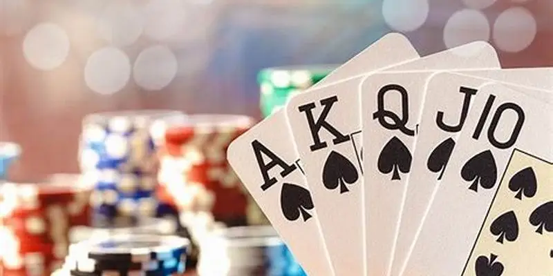 Giữ tâm lý ổn định khi chơi poker QQ88